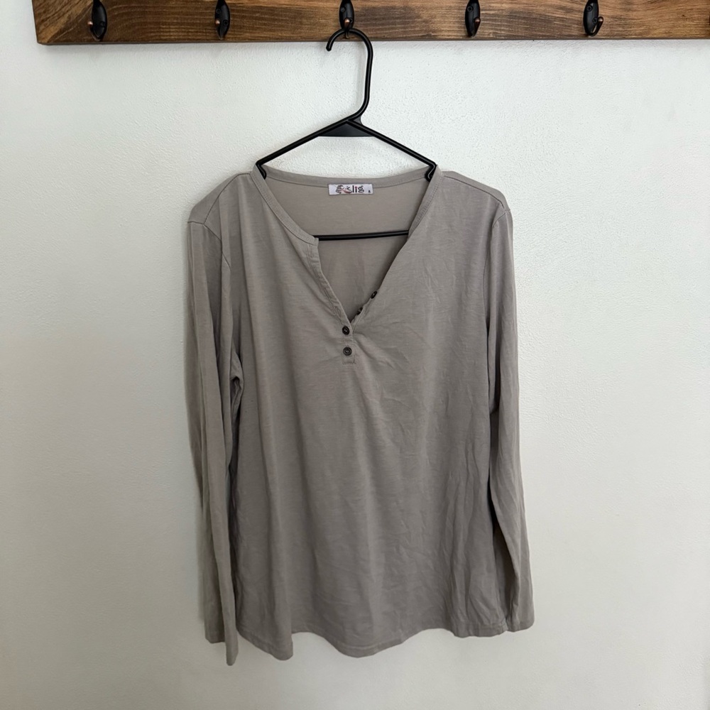 Slig Gray Long Sleeve Top